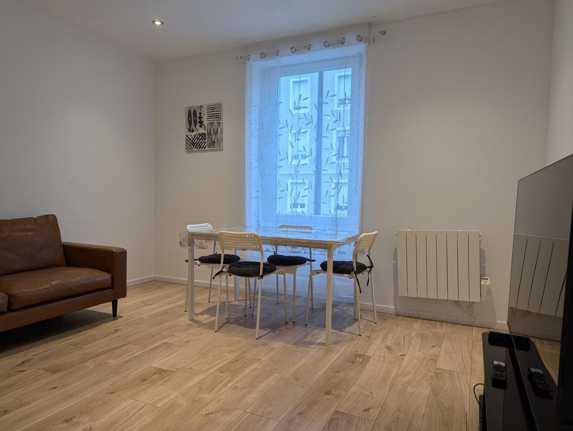 Le Vauban - Appartement 2 Chambres, Salon, Cuisine Equipee, Parking Et Wifi Gratuit Mulhouse Kültér fotó